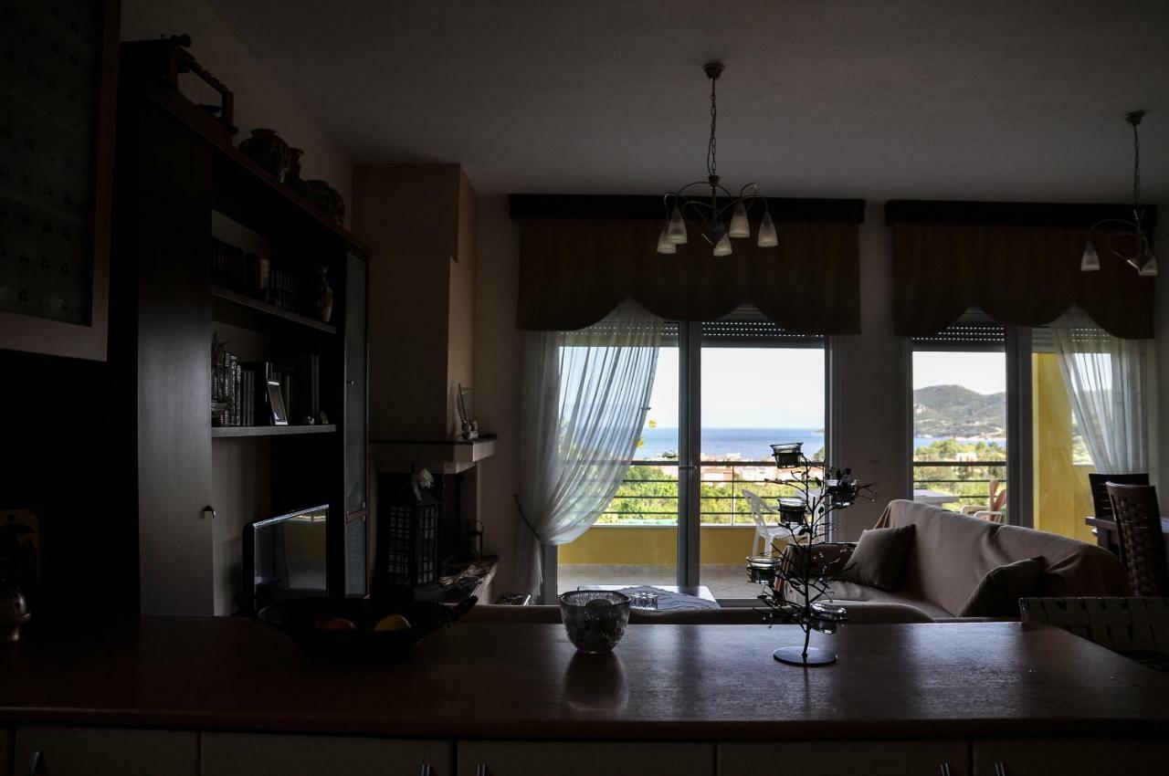 Martha'S Villa Nea Iraklitsa Εξωτερικό φωτογραφία