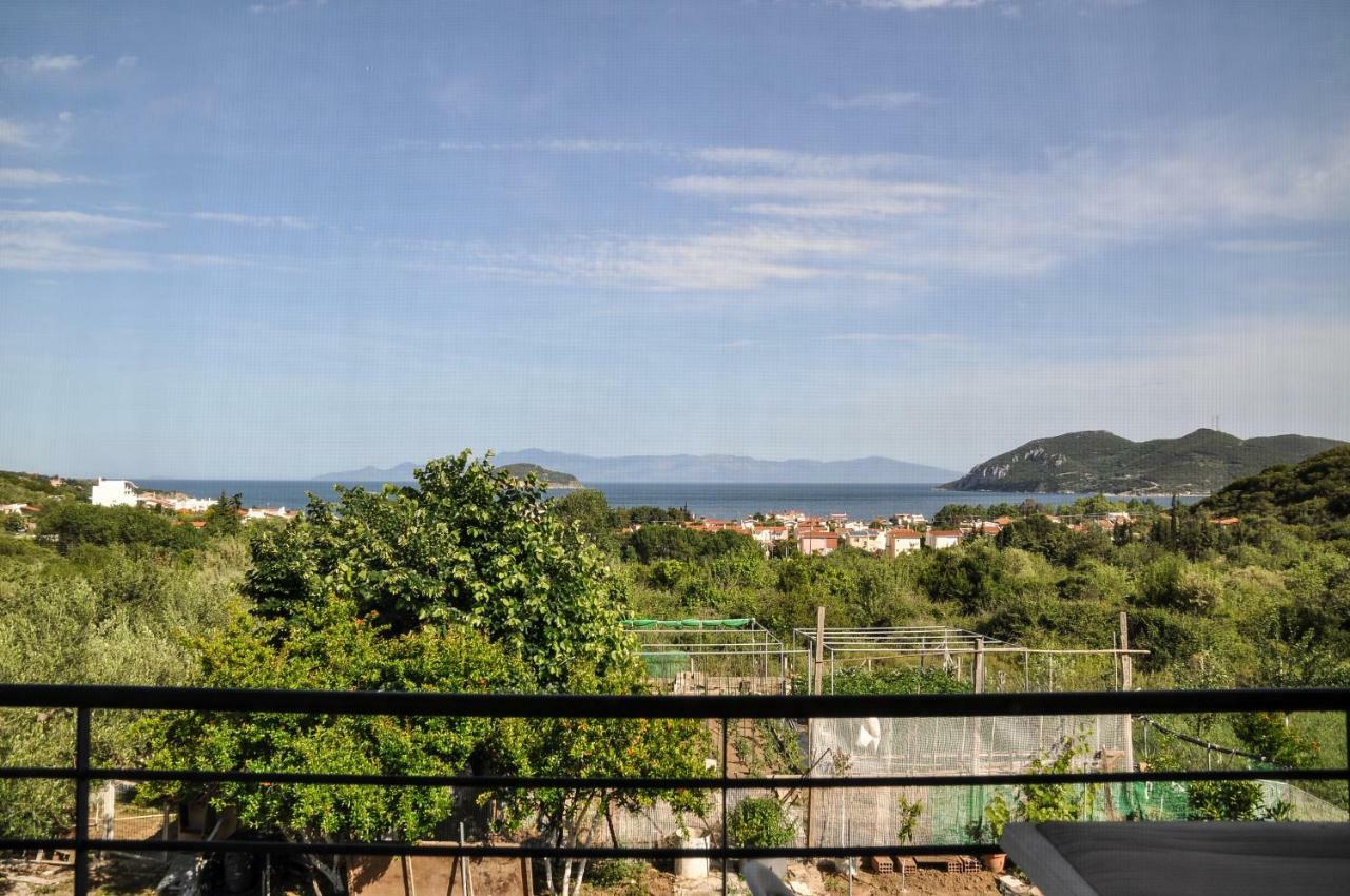 Martha'S Villa Nea Iraklitsa Εξωτερικό φωτογραφία