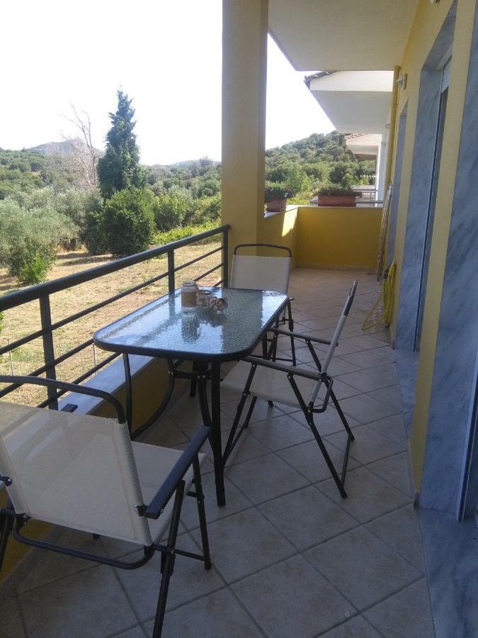 Martha'S Villa Nea Iraklitsa Εξωτερικό φωτογραφία